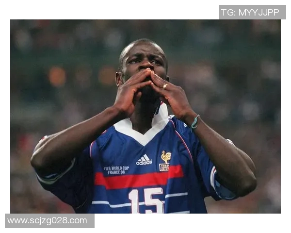 法国足球历史上最具影响力的十大球星盘点与传奇回顾